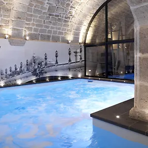 La Lanterne & By Timhotel Frankrike